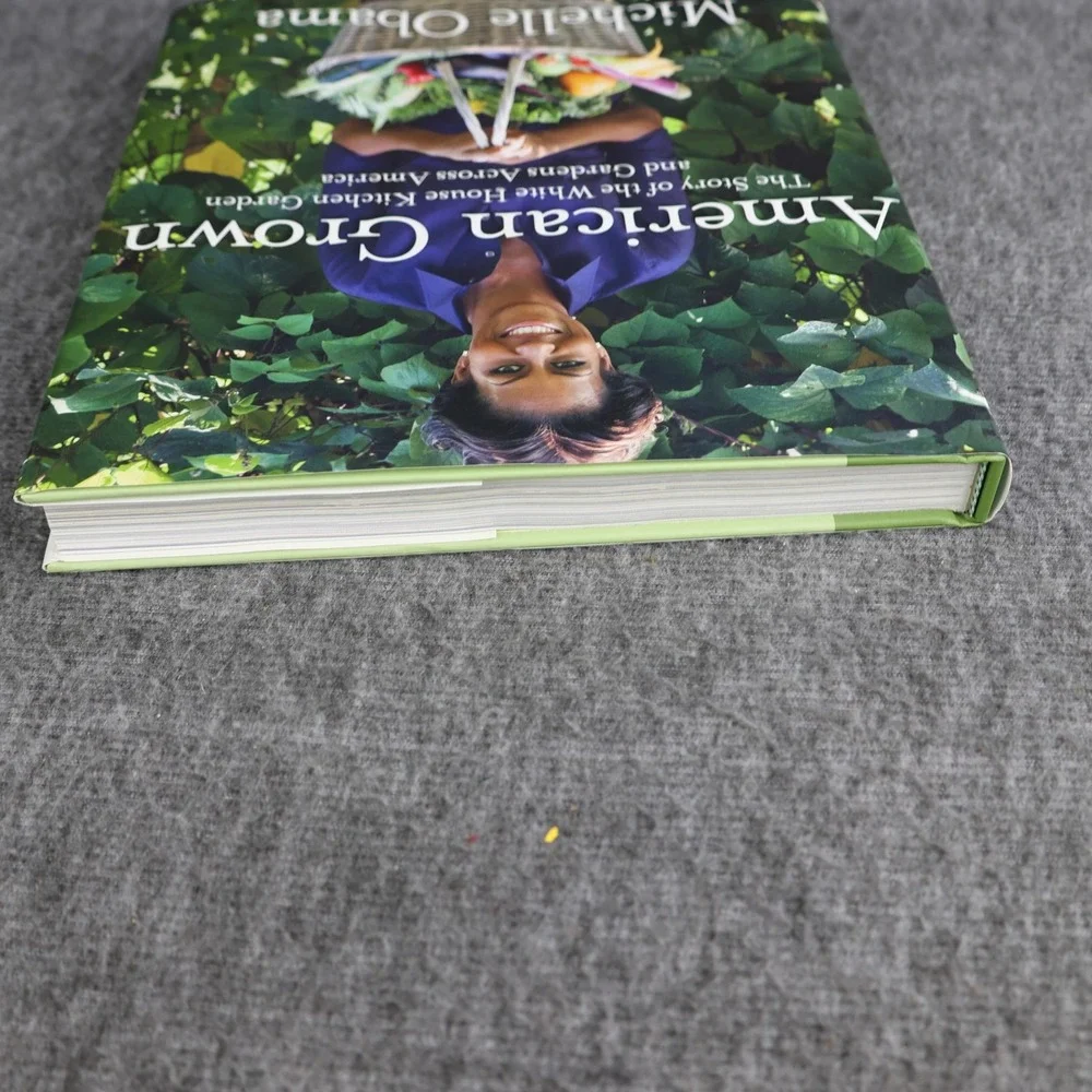 American Grown Michelle Obama HC Dust Jacket Gardening Illustrated 1st USA